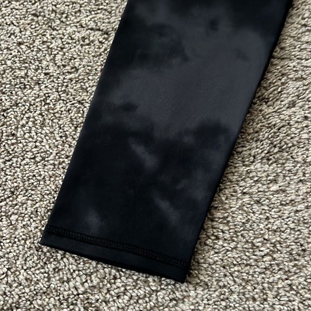Maurice’s Leggings - Picture 4 of 4